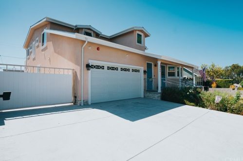 1307 Fern Ave, Torrance, CA 90503-6124