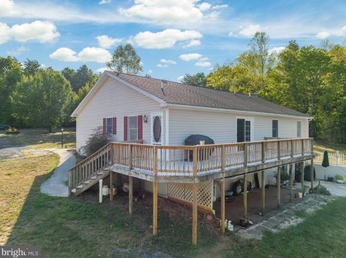 1114 Johnstown Rd, Edinburg VA  22824-2639 exterior