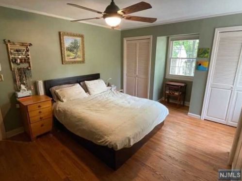 1130 Magnolia Rd, Teaneck NJ  07666-2744 exterior