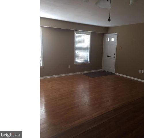 1205 Crosshill Ct, Lansdale PA  19446-4362 exterior