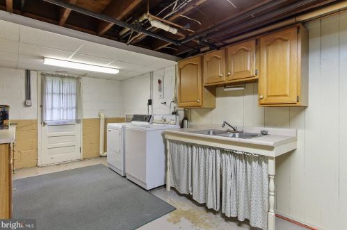 41 Blossom Ln, Schuylkill Haven PA  17972-1808 exterior