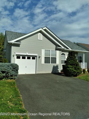 139 Wordsworth Rd, Bricktown NJ  08724-0729 exterior