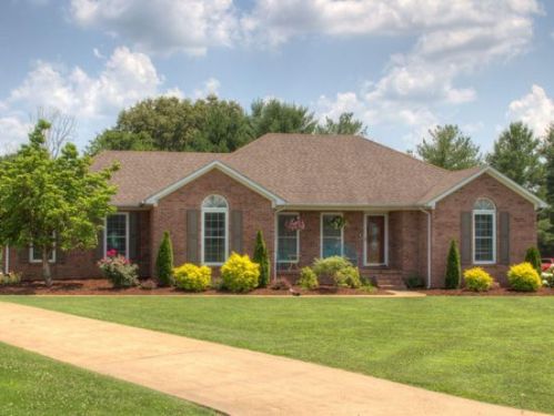 562 Cedar Ct, Lawrenceburg, TN 38464-5006