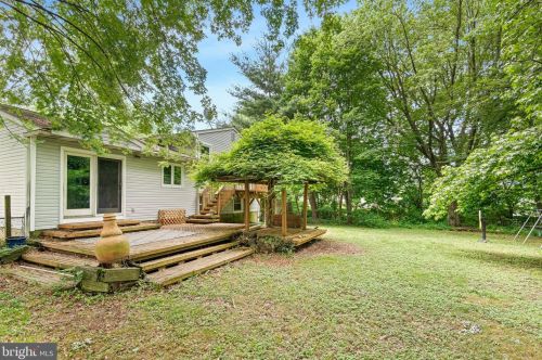 6 Clyde Cir, New Castle, DE 19720-2309