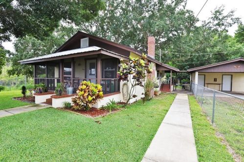 30 8th St, West Frost Proof, FL 33843-2506