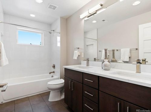 1140 Cook St, Denver CO 80205-5010 exterior