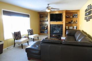 3103 Butternut Ct, Ankeny, IA 50023-7210