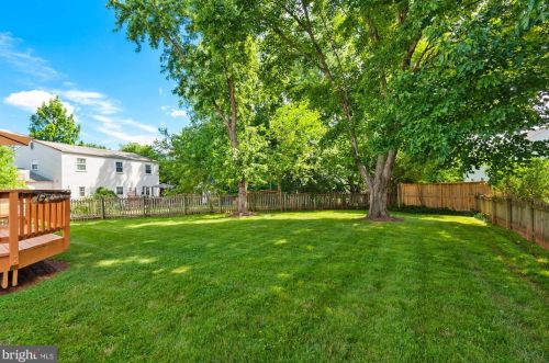 1311 Cold Harbor Ct, Herndon VA 20170-2018 exterior