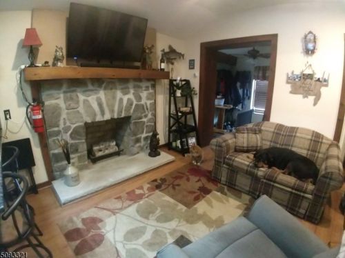 59 Pinecrest Trl, West Milford Lakes NJ  exterior