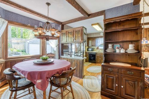 62 Bellecrest Ave, Elwood NY  11731-1205 exterior