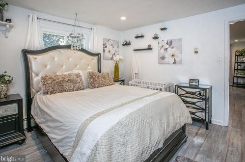 808 Maple Ave, Limerick PA  19468-2987 exterior