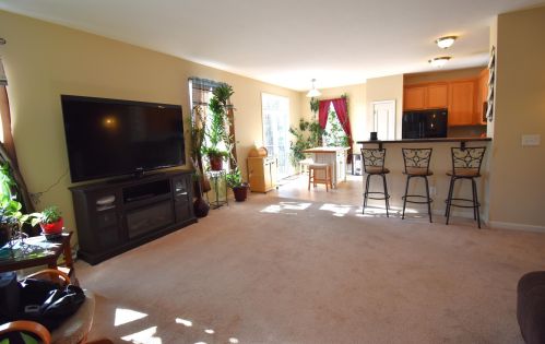 1732 Keela Dr, Pataskala, OH 43062-7121