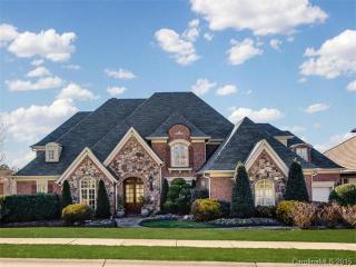 7129 Fairway Vista Dr, Charlotte, NC 28226-6870