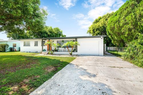 3206 Coe Ave, Orlando FL  32806-3460 exterior