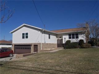 1006 4th St, North Charleroi, PA 15022