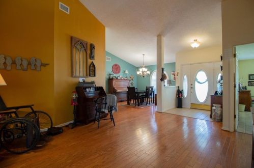 5939 Windwood Dr, Lakeland FL  33813-4805 exterior