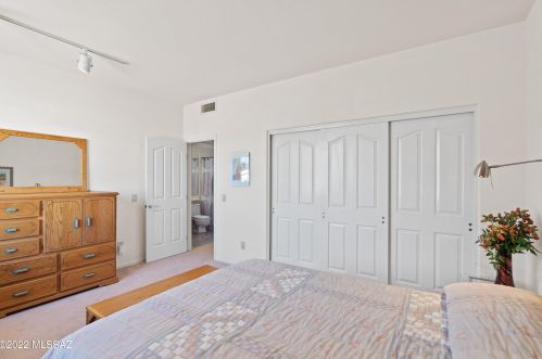 64471 Cyn Shadows Ln, Tucson AZ 85739-2027 exterior