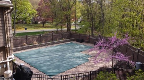 119 Rolling Ridge Rd, West Milford Lakes NJ  07480-2929 exterior