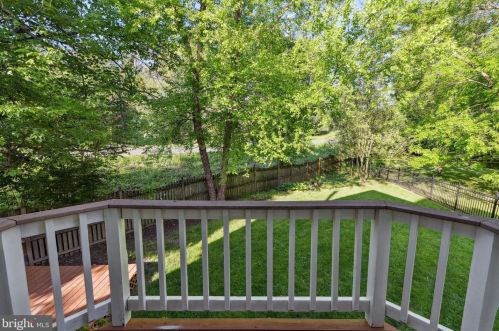 444 Great Falls St, Falls Church VA  22046-2608 exterior