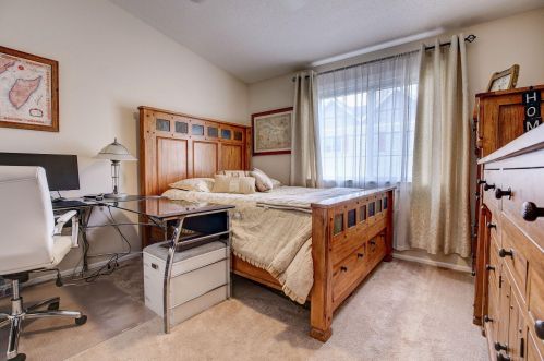 1864 Christensen Ave, Saint Paul MN 55118-2751 exterior