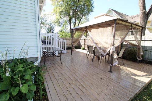 311 Fargo St, Lake Mills WI  53551-1320 exterior