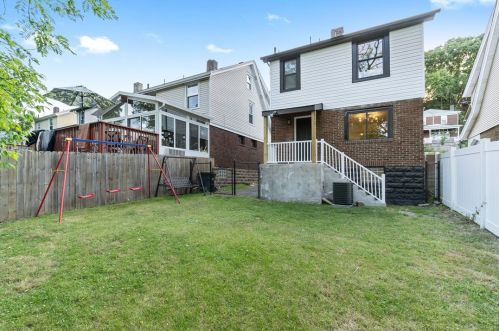 6620 Jackson St, Pittsburgh PA  15206-1764 exterior