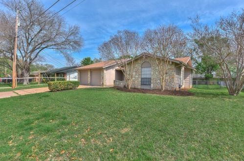 1905 Thornton Ln, Georgetown TX  78628-3442 exterior