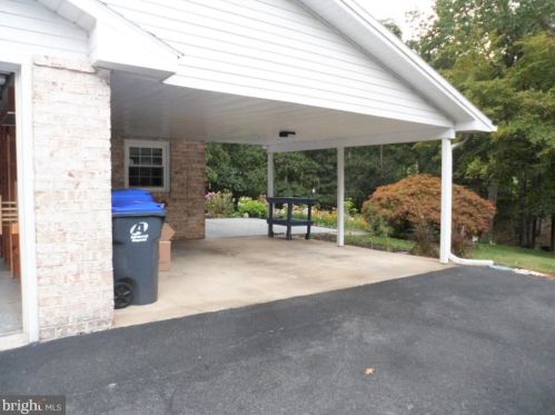 210 Union Hall Rd, Carlisle PA  17013-8387 exterior