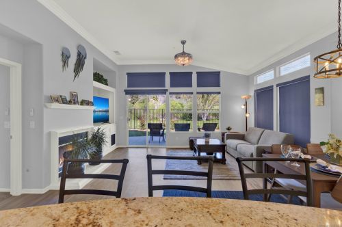 2346 Fallbrook Pl, Escondido CA  92027-6738 exterior