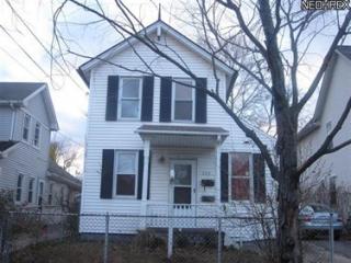 2482 5 St, Cleveland OH  44113-4522 exterior