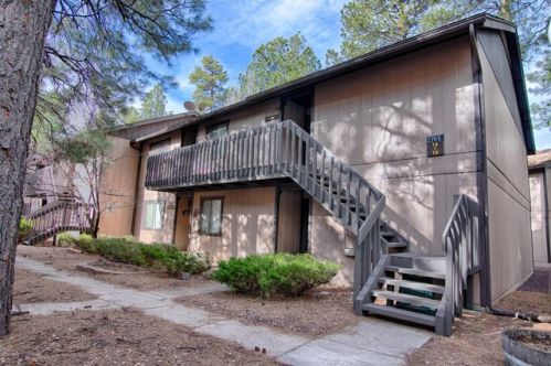 2705 Sports Village Loop, Pinetop AZ  85935-8127 exterior