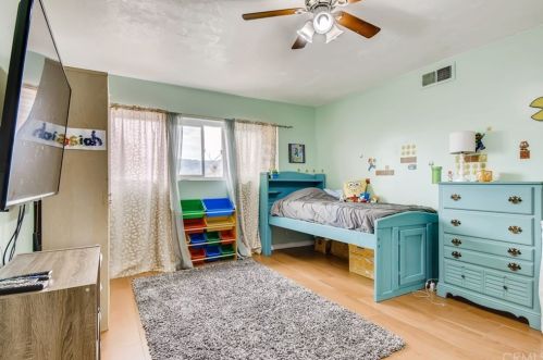 1300 Sumner Ave, Lake Elsinore CA  92530-3216 exterior