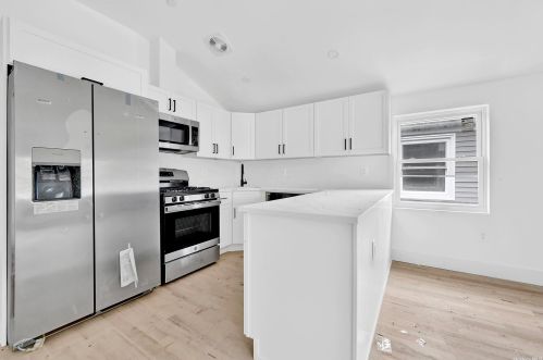 108-49 171st St, Jamaica, NY 11433-2100