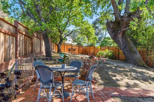 464 Upland Rd, Redwood City CA  94062-2826 exterior