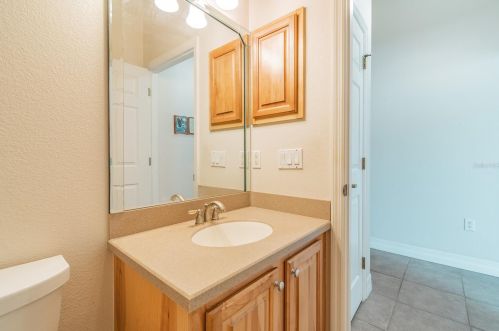 6462 Hickory View Dr, Lakeland FL  33813-0805 exterior