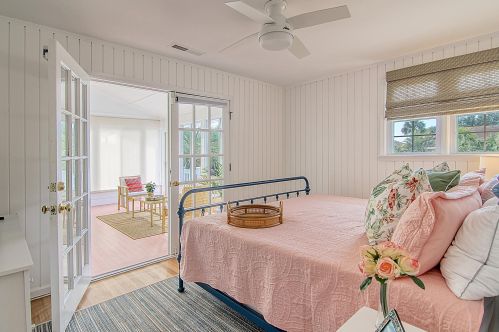 6 44th Ave, Isle Of Palms SC  29451-2605 exterior