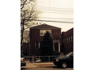 184 Throggs Neck Blvd, Bronx, NY 10465-3427