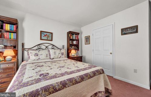 32 Beechwood Dr, Charnita PA  17320-9207 exterior