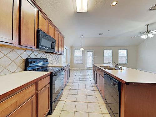 3033 Lakefield Dr, Oak Point TX  75068-7821 exterior