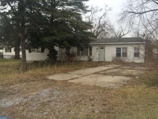 605 Sherwood Pl, West Deptford, NJ 08051-1225