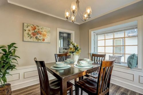 5808 38th St, Milwaukee WI  53209-4024 exterior