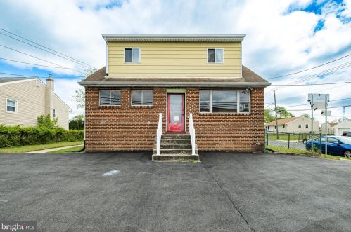 432 Creek Rd, Gloucester, NJ 08031-3035