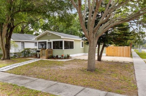 2498 14th Ave, Saint Petersburg, FL 33713-5836