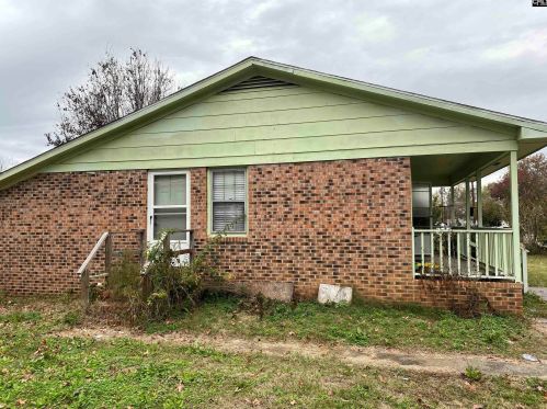 317 Randolph St, Lake City, SC 29560-3237