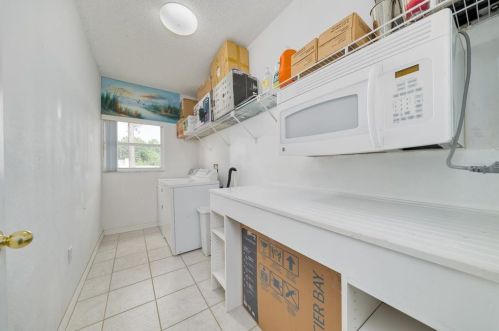 51 Cordona Dr, Kissimmee FL 34758-3440 exterior