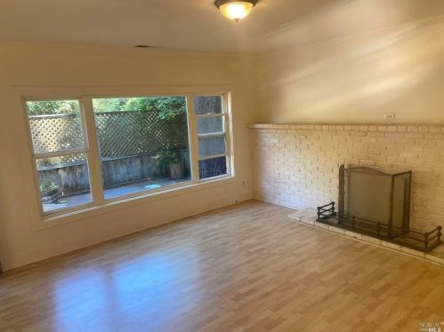 5372 Montecito Ave, Santa Rosa CA 95404-1954 exterior