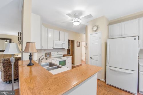 32 Fox Run, Glen Mills PA  19342-2214 exterior