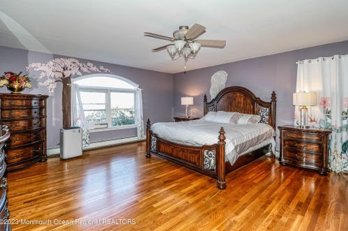 602 Ranger Dr, Lacey NJ  08731-1901 exterior