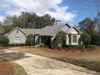 7352 Ox Bow Cir, Tallahassee, FL 32312-7536