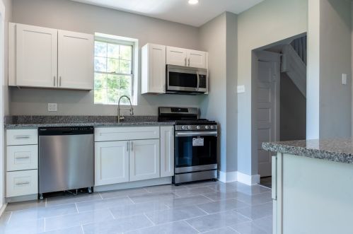 223 Berkley Ave, Pittsburgh PA  15221-4803 exterior